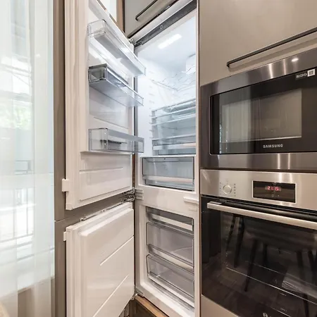 Center Luxury Apartman *